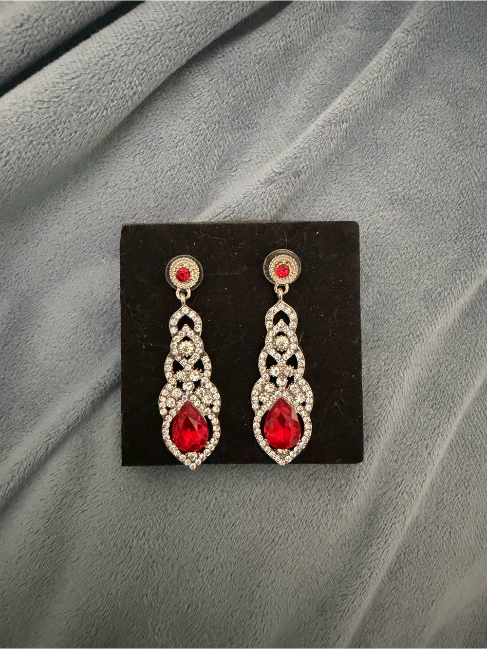 Vintage-Style Red Crystal Teardrop Statement Earrings Formal Prom Wedding